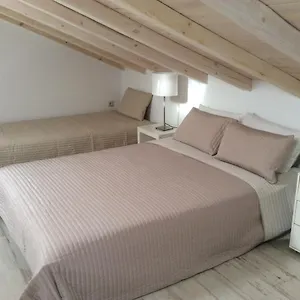 https://marina-hotel.hotelschalkidiki.net